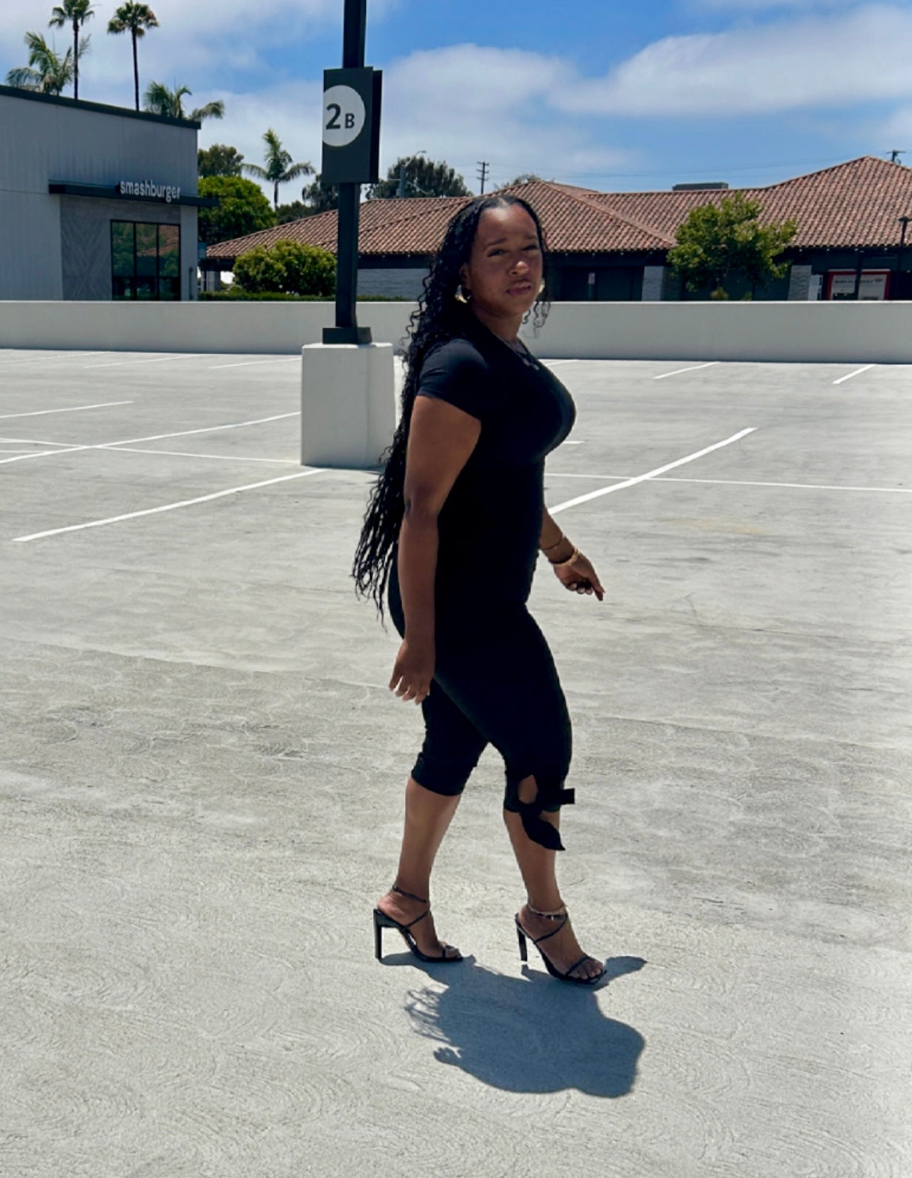 Tie It Up | Bow Tie Capri Legging